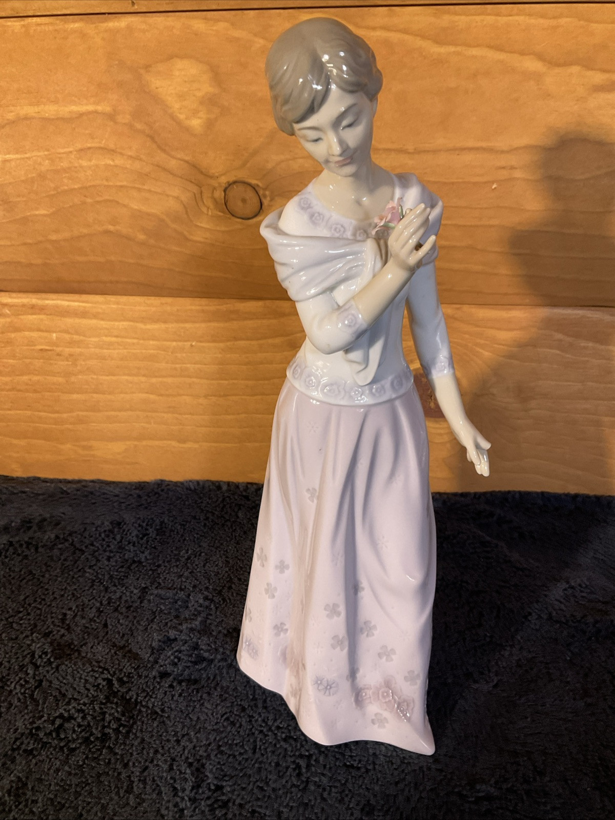 LLADRO A GRANDMOTHER'S LOVE #6981 | eBay