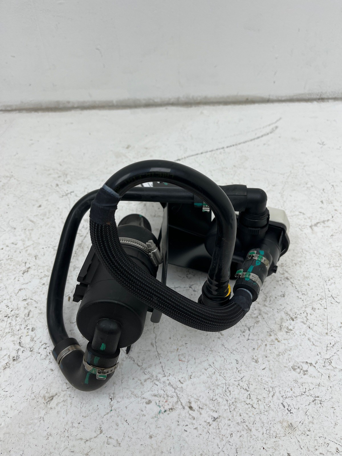 2009-2016 MASERATI GRANTURISMO 4.7L RWD Fuel Leak Detection Pump Unit 0261222