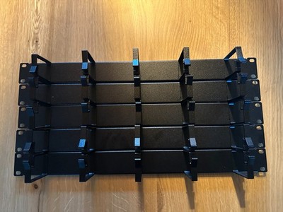 5x 19 Zoll 1 HE Kabelmanagement 1x Bürstenleiste Panel