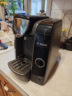 Bosch TAS4702UC Tassimo T47 Beverage System and Coffee Brewer -WORKS GREAT 
