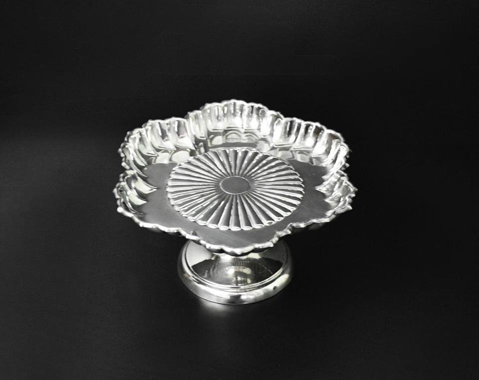 Antigua Tazza Sheffield de plata de ley 1892 de Mappin & Webb Foto 2 de 4