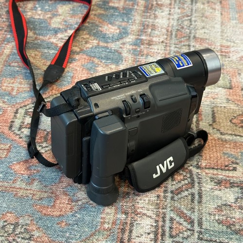 JVC GR-AXM230U Camcorder VHS Recorder with Battery- UNTESTED No Charger - Picture 11 of 11