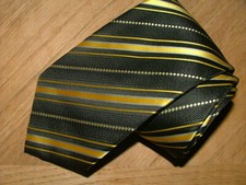 NEW WT BRAND Q TIE  POCKET SQUARE 100 MICROFIBER BLACK GOLD STRIPED 0889