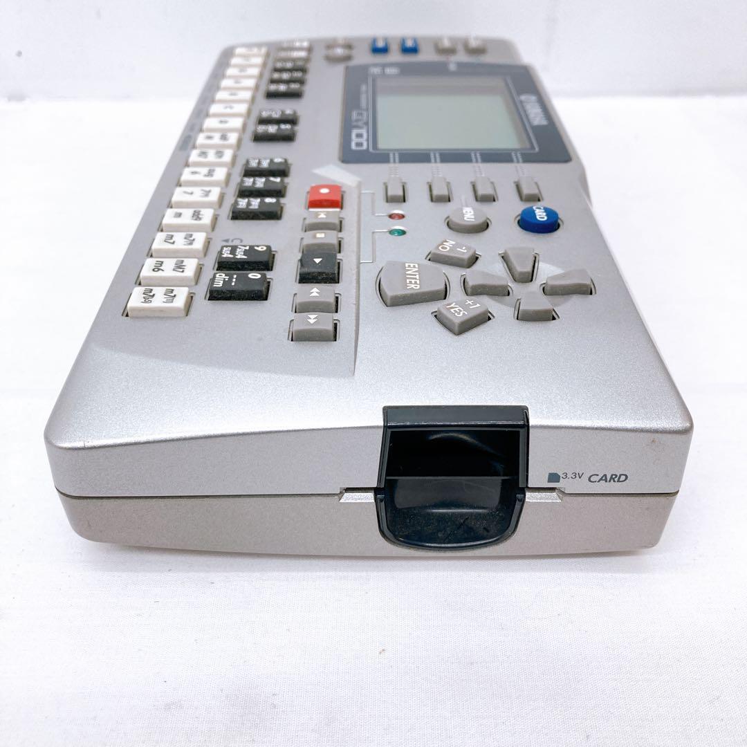 QY100 yamaha MIDIシーケンサー Yamaha QY100 - 24-Track Portable MIDI Sequencer QY100 B&H Photo