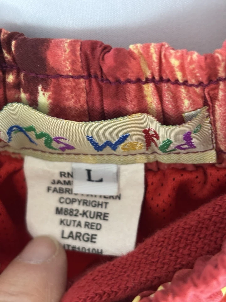 Pantalones Cortos JAMS WORLD Kuta Rojo Grande Línea de Surf Rojo Amarillo Trunks Hawaii HECHOS EN EE. UU. Foto 2 de 4