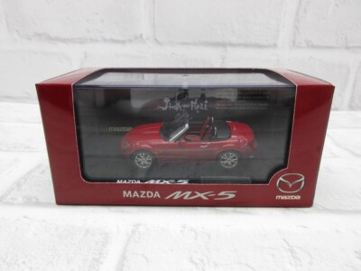 MX-5 NCロードスター赤 ミニカー1/43 1:43 Mazda Roadster NC MX-5 MIATA Red Metallic Diecast Model