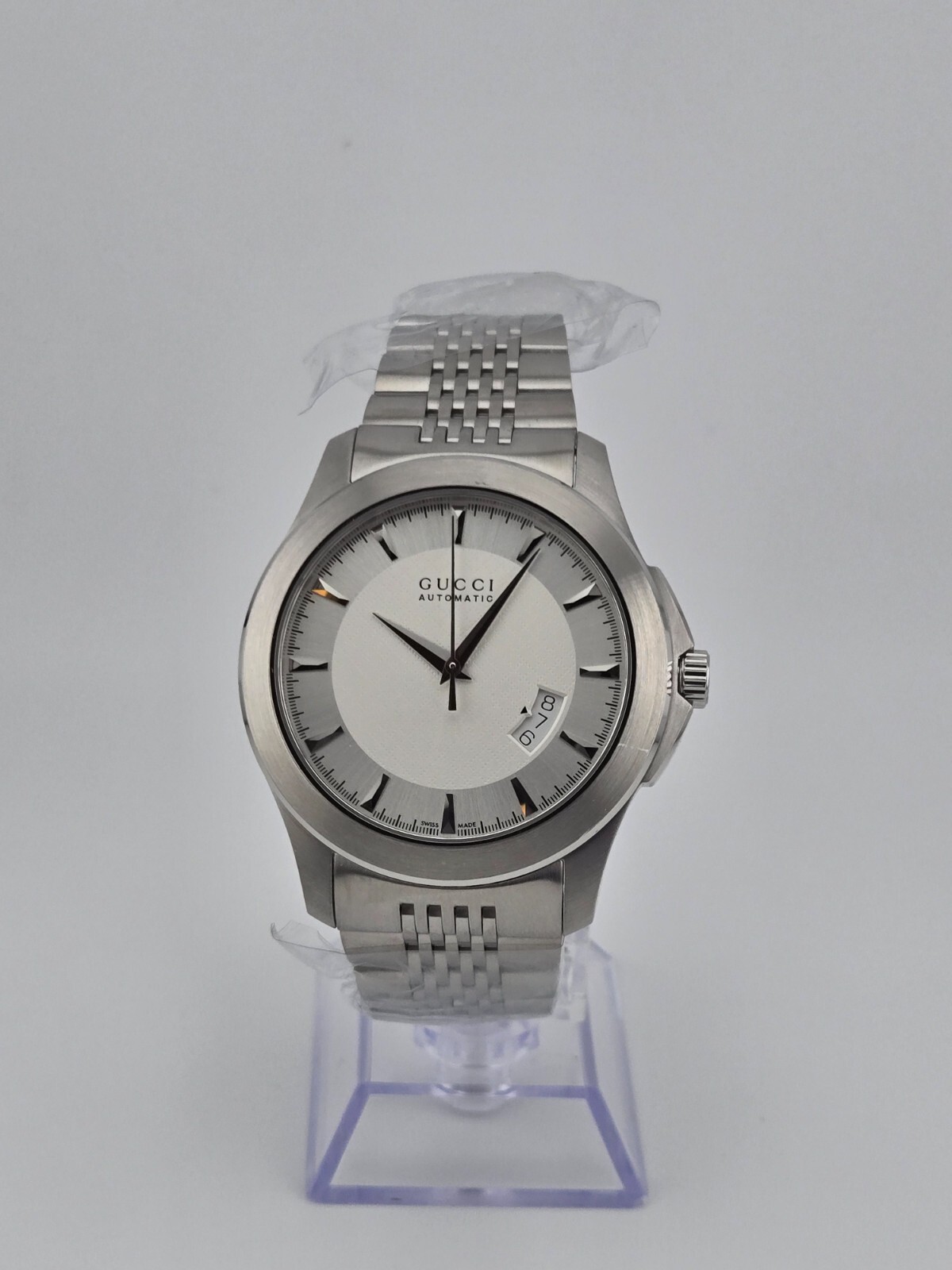 $1295 MSRP | Gucci Timeless Men's Silver Dial Stainless Steel Watch - YA126209