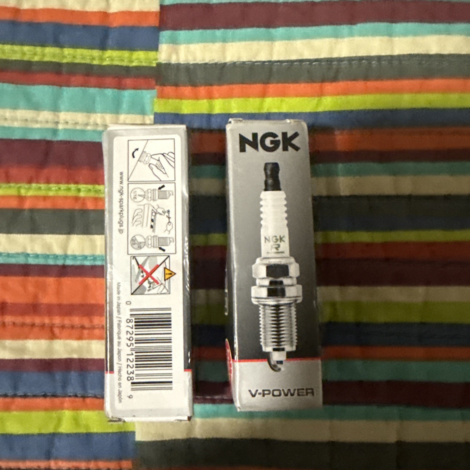 2 Pack Genuine Authentic NGK 2238 V-Power Spark Plugs TR5