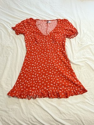 H&M Divided Red Floral Dress Womans Size L Short Sleeve Pinup Retro V Neck