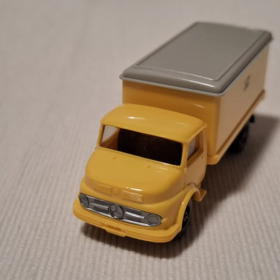 WIKING 1:87 Nr. 55 - Mercedes L 1413 Kurzhauber Postwagen - glattes Dach - Bild 3 von 4