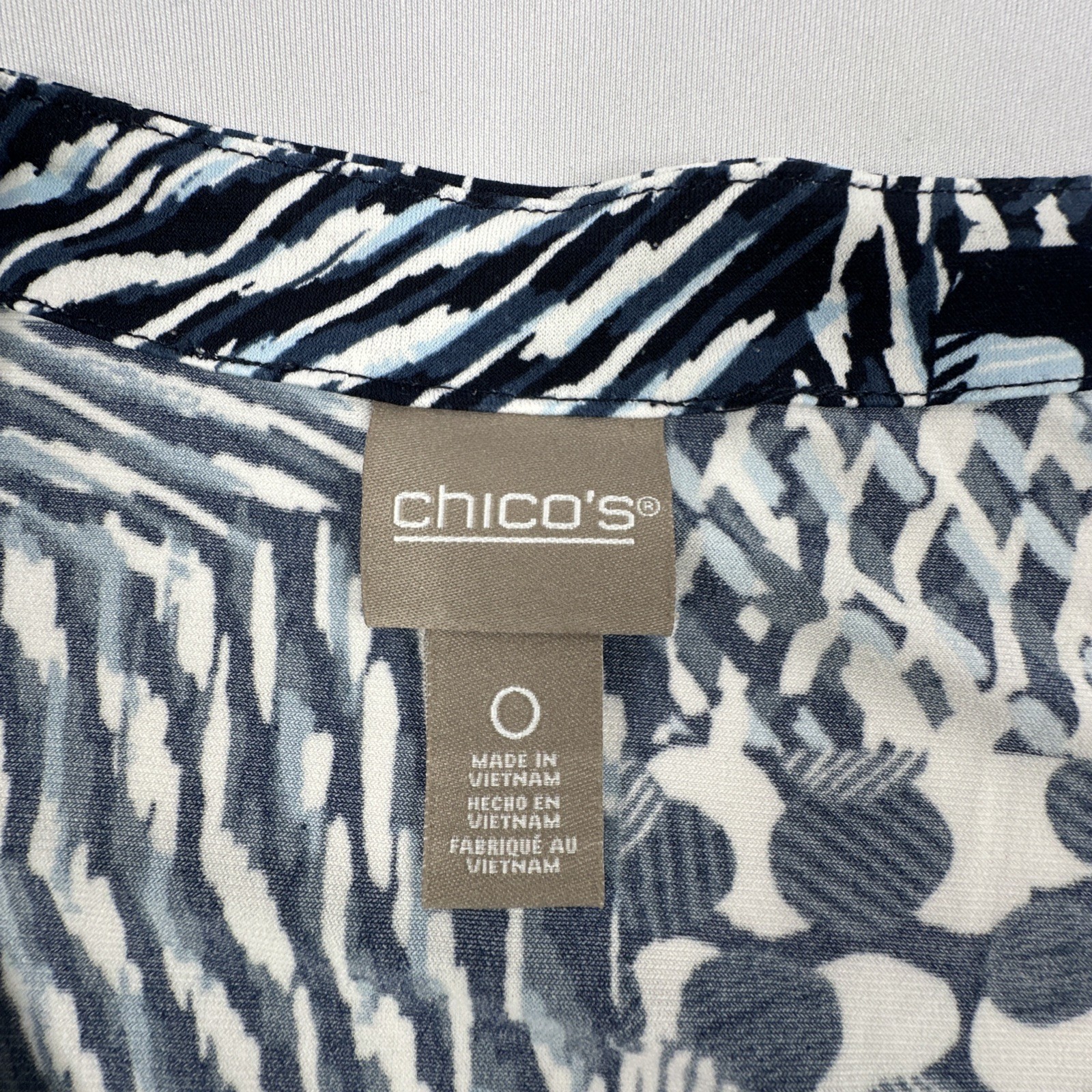 Chico's Abstract Boho Patchwork Navy Blue Blouse.… - image 4