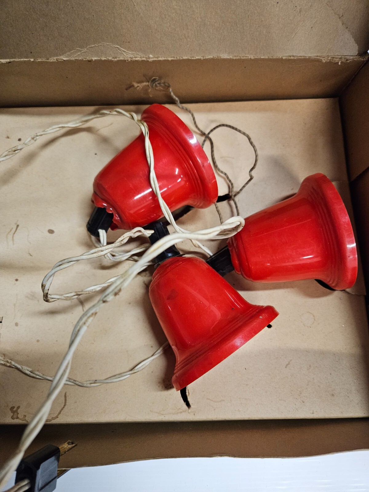 Vintage Christmas 3 Red Bell Light Cluster original box rare