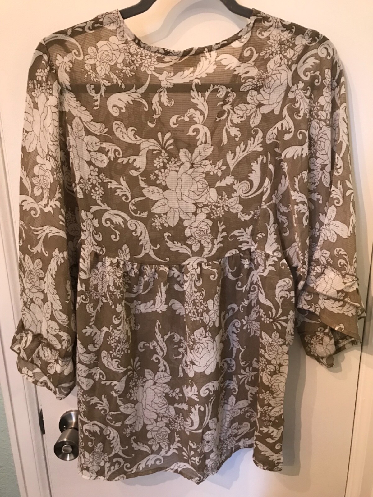 Picture 4 of 5