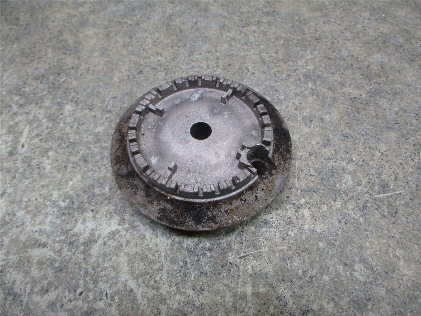 Amana Range Burner Base Part # W10636224