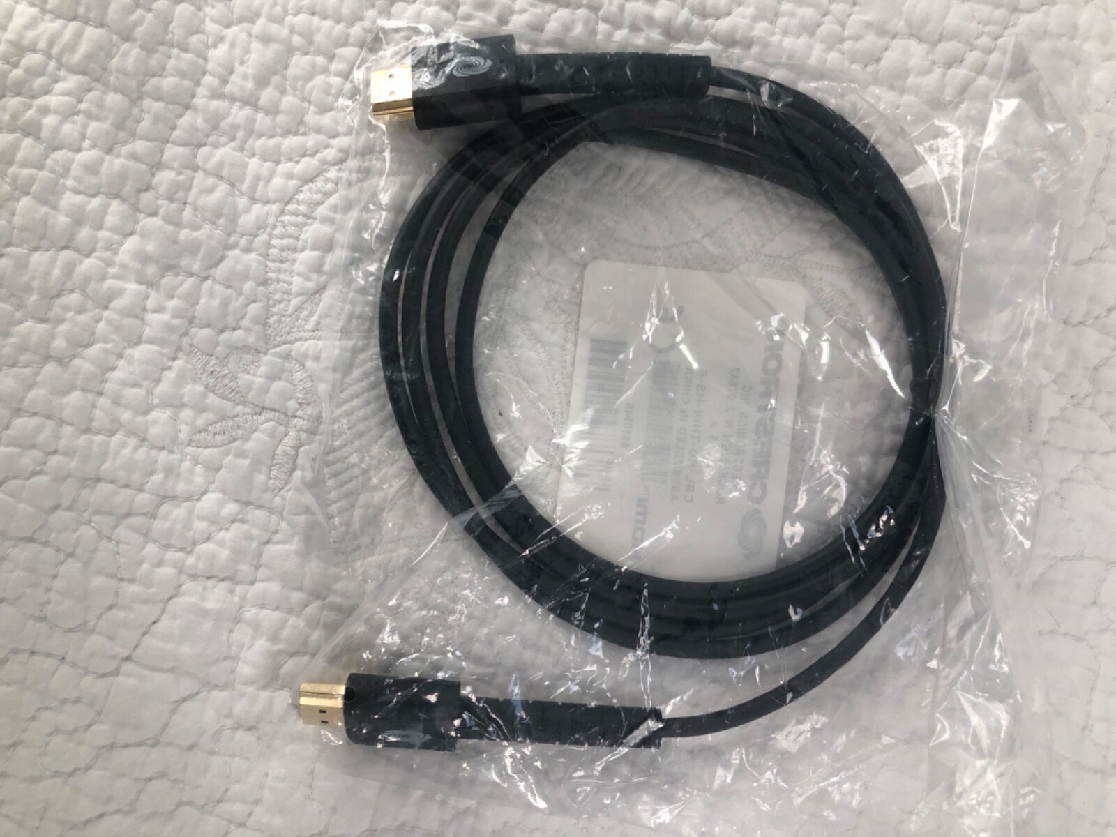 Crestron CBL-HD-THIN-HS-6 HDMI Cable -Thin-Type A Male-to-Male 6 ft .......LSS-5