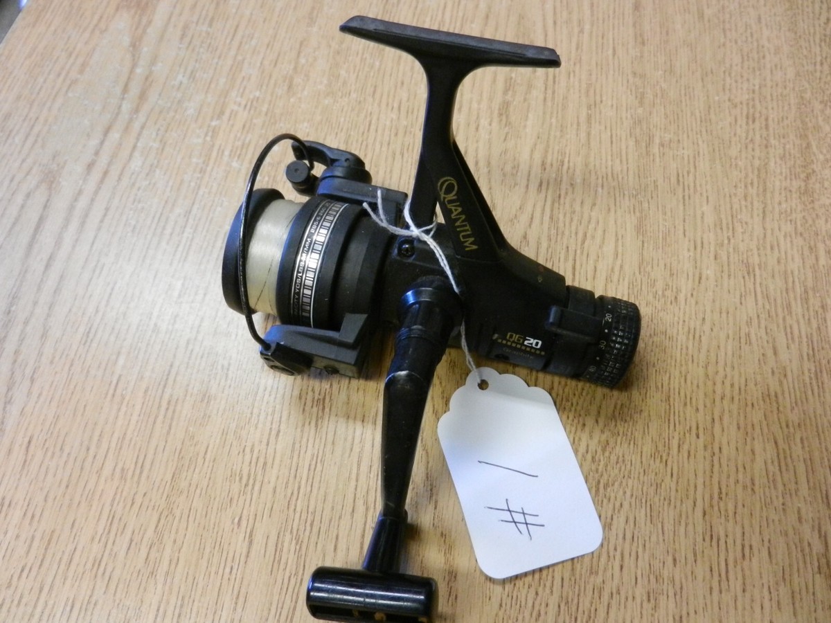 Vintage Zebco Quantum QG20 Graphite Spinning Reel 6-10 Lb. Test
