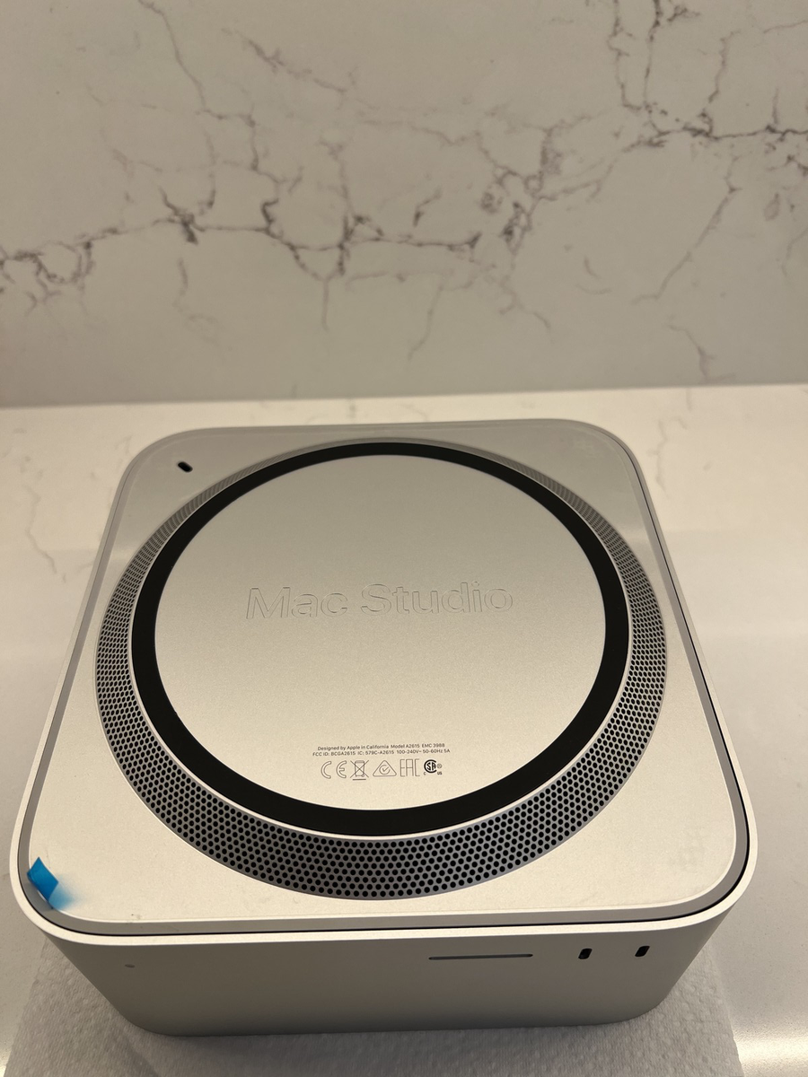 Apple Mac Studio M1 ULTRA / 20C CPU / 64C GPU/ 128GB/ 4TB / GBR