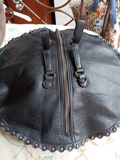 Borsa Particolare nera Ecopelle Con Borchie tonda idea regalo