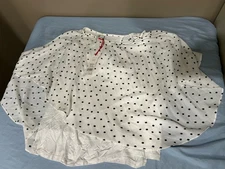 Elle' flowy poncho blouse size medium new with tags