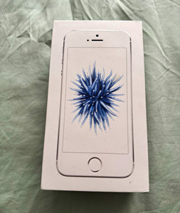 iPhone Se Box | eBay