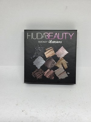 HUDA BEAUTY SMOKEY Obsessions Eyeshadow Palette  Black Shade Damaged!