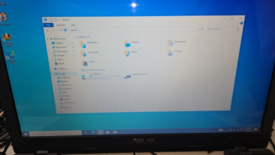 Asus r700v I5-2,5GHZ 8GB 17,3" 1600X900 1TB HDD, Win 10 ¡Leer anuncio! Foto 2 de 4
