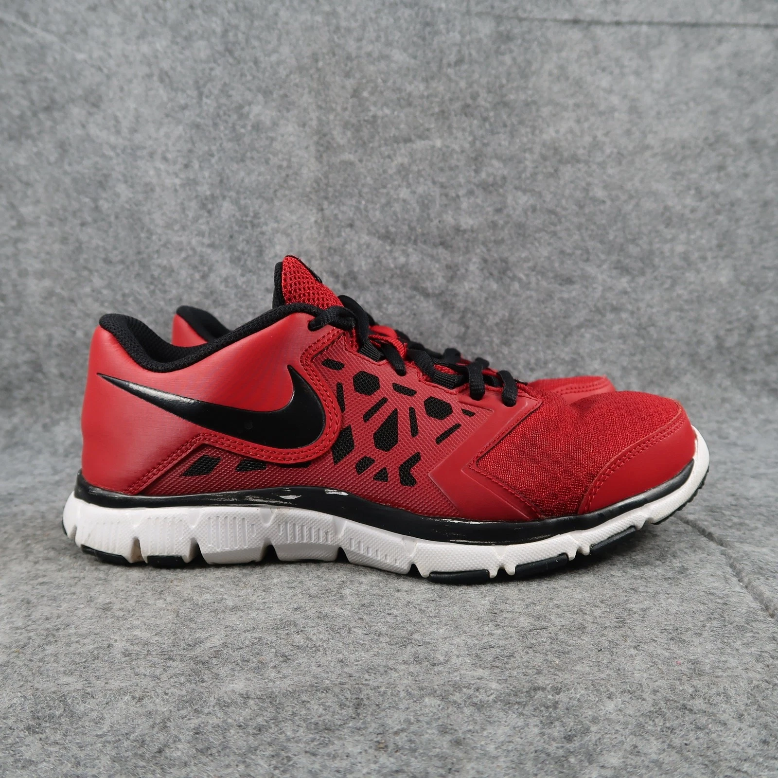 Chaussures Nike enfants 6 baskets athlétiques flex suprême TR4 baskets jeunesse rouge noir