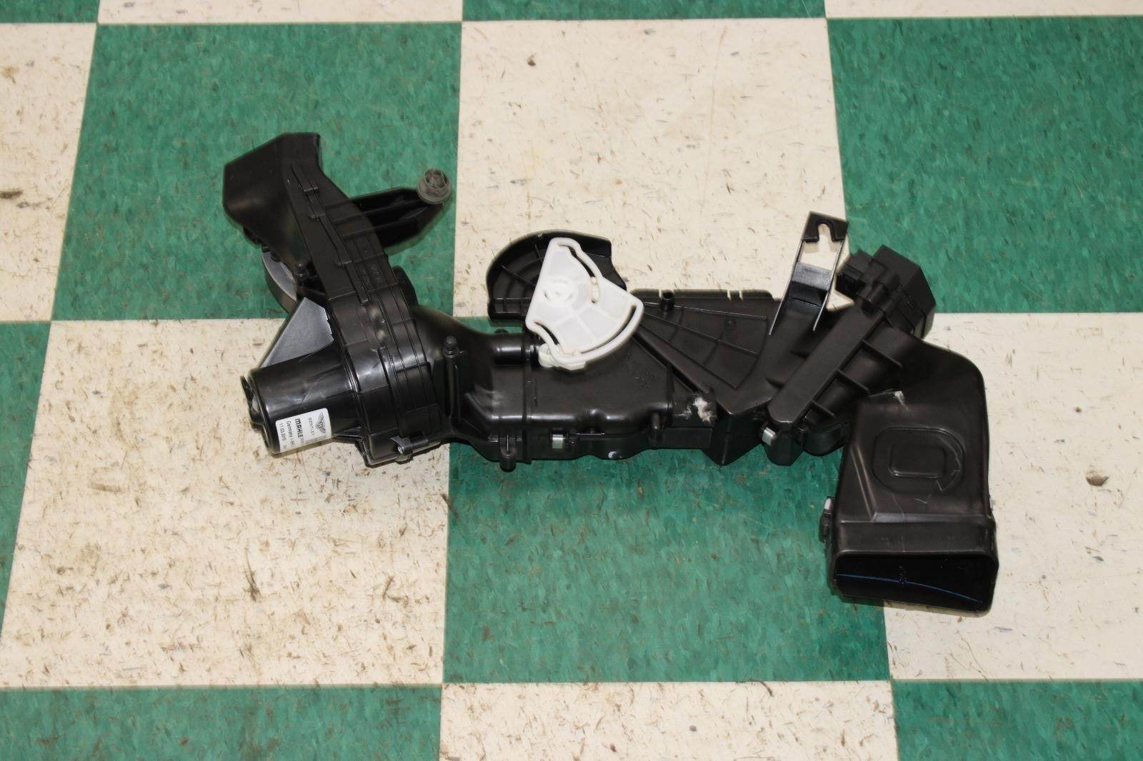 Bentley Flying Spur 2013-2018 Front Left Blower fan