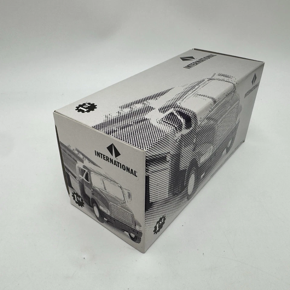 Texaco INTERNATIONAL 4900 Series Tanker Truck 1:54 First Gear NOS new in box - Image 2 of 4