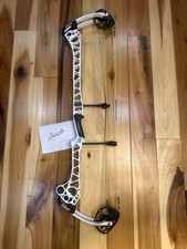 Mathews bows Trx40 