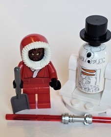 Santa Darth Maul and R2-D2 Snow Man from Advent Calendar Set#9509 (2012)