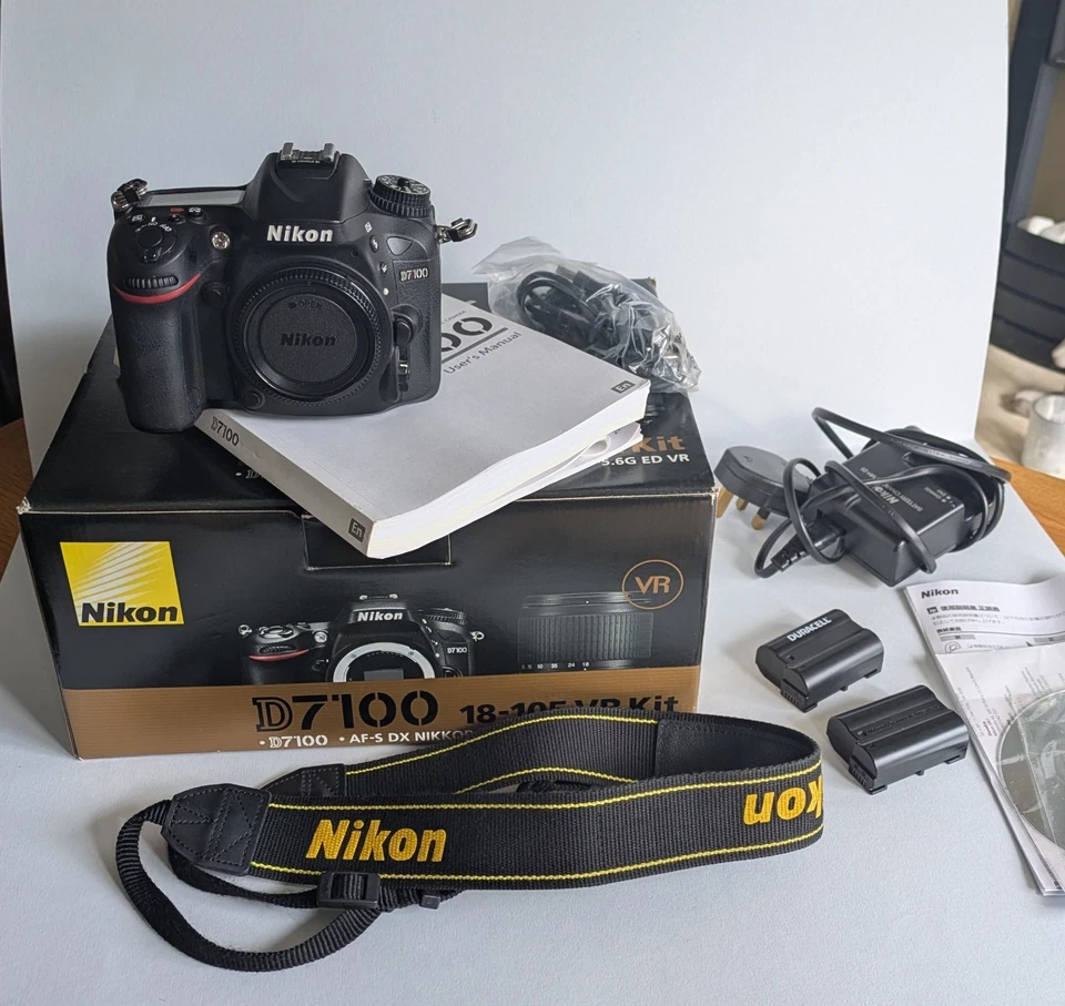 Nikon D7100, photo 1 of 5