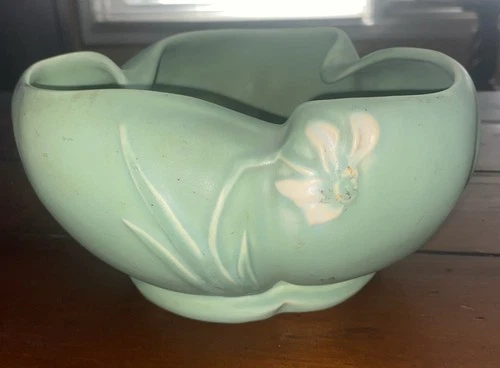 Vtg Weller Pottery Planter