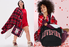 VICTORIA'S SECRET Pink Tote gym  Blanket Red Plaid Holiday VS LOGO NEW Sealed
