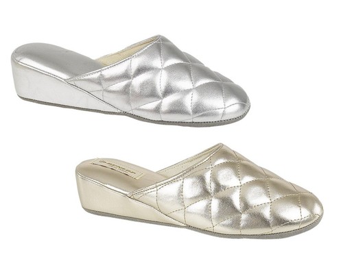 QUALITY LADIES Wedge Heeled Quilted 