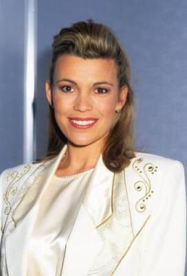 Vanna White poses for a portrait on December 6 1993 in LA Old Photo