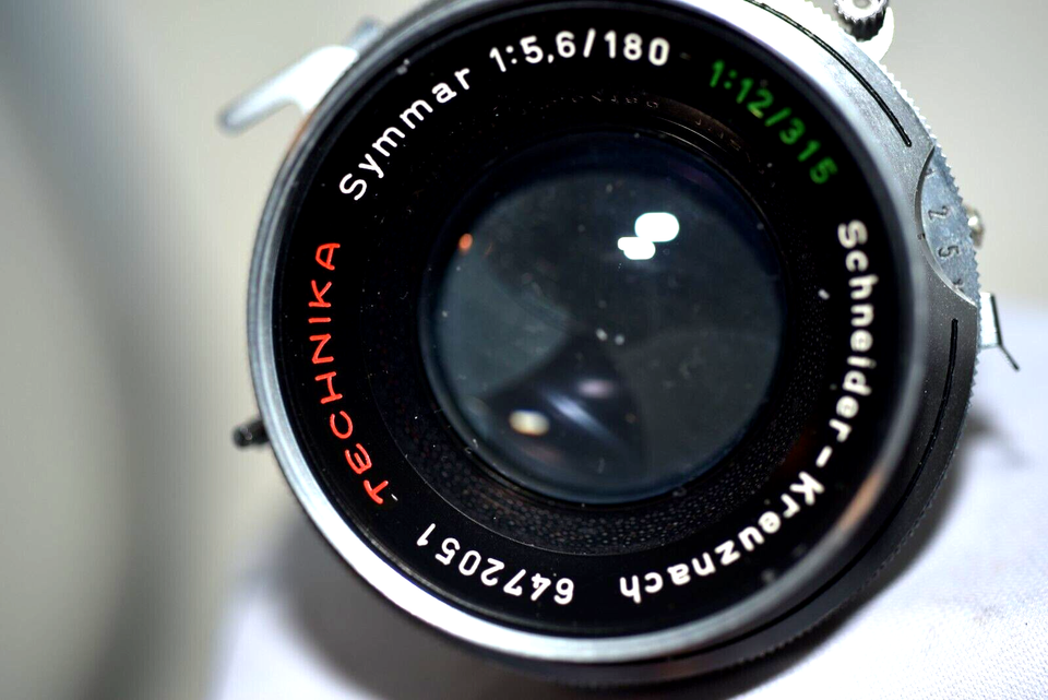 Lot 428 - A Schneider-Kreuznach Linhof Symmar-S f/5.6