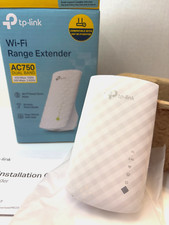 TP Link Wifi Range Extender AC750 Dual Band Wi-Fi Extender RE220- Open Box
