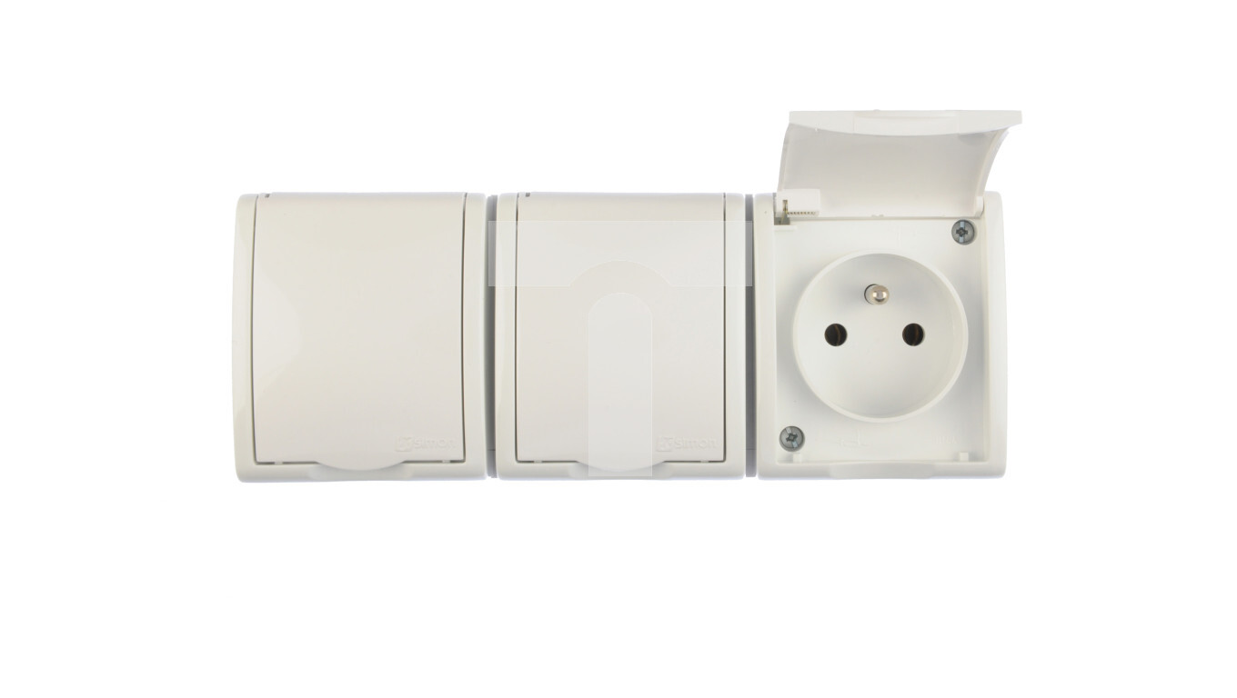 Simon Aquarius hermetic triple socket with / u IP54 with a full flap whit /T2UK