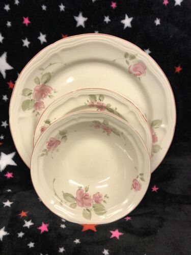 Gibson China Roseland Dishes Bowl Plates  Set Of 3 Vintage Stoneware Roses Pink - Picture 1 of 7