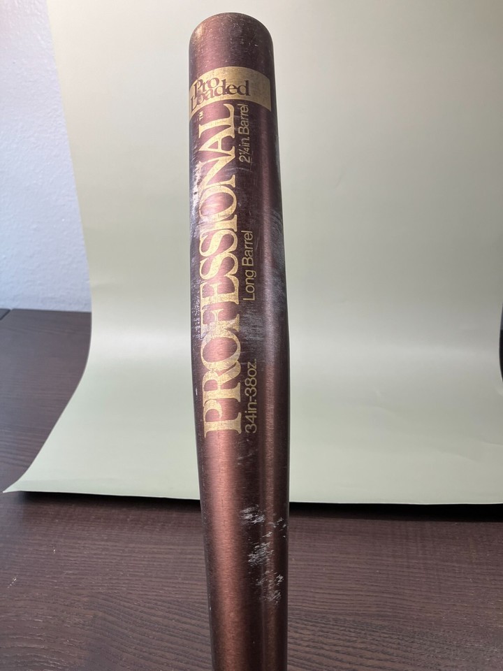 vintage-louisville-slugger-long-barrel-34-inch-softball-bat