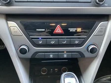 Used A/C Selector Switch fits: 2018 Hyundai Elantra Sedan manual temperature con
