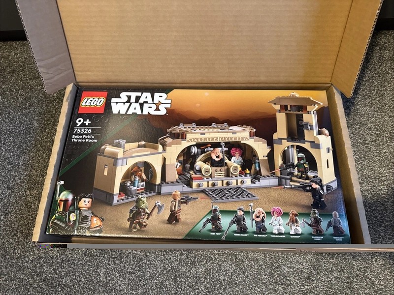 LEGO 75326 Boba Fett Throne Room Building Kit New and Sealed.