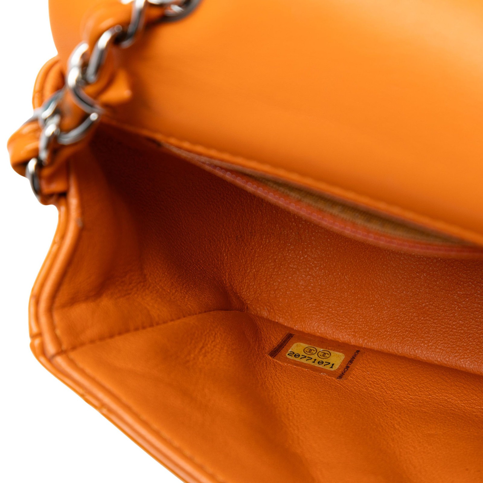 Authenticated Chanel Mini Rectangular Classic Pat… - image 6