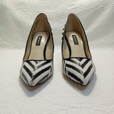 Nine West Stilettos Heels Size 6M Black & White Chevron Pointed Toe Womens 