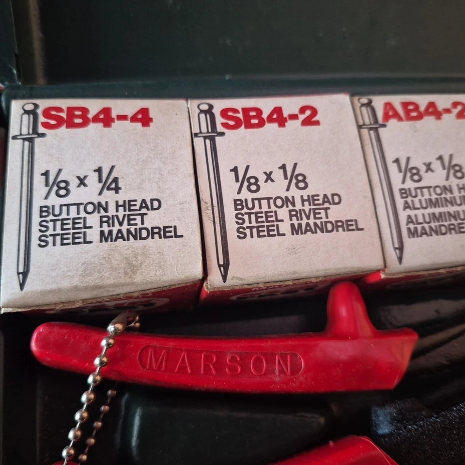 Marson Klik Fast No. Комплект из 200 заклепок и заклепок HP-2 с защелкивающимся чехлом Vint - Изображение 2 из 4