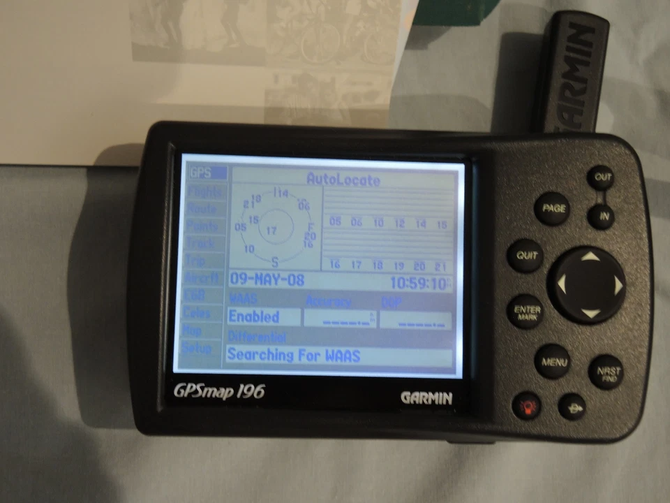 Garmin GPSMAP 196 Bundle Aviation GPS  & AutoMount Kit & Accessories-Americas - Image 2 of 4