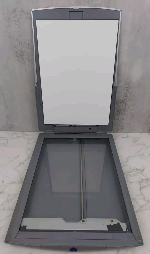 Canon Canoscan Vontage Lide Flatbed Scanner (N656U) - For *PARTS OR NOT WORKING* - Image 2 of 4