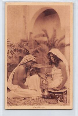 Tunisia - Women smoking hookah in harem - Ed. Lehnert & Landrock 223