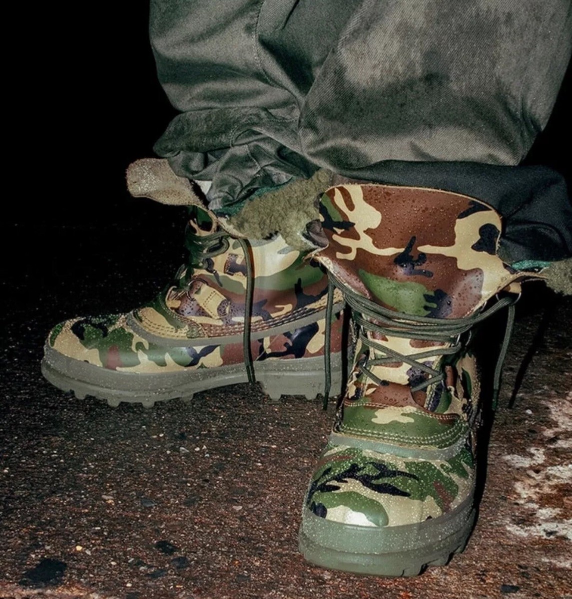 Supreme x Sorel Caribou Boot Men's Woodland Camo NEW Size 10.5 | eBay